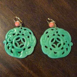 Jewelry - Green Asian motif earrings. Jewelry - Green Asian motif earrings.